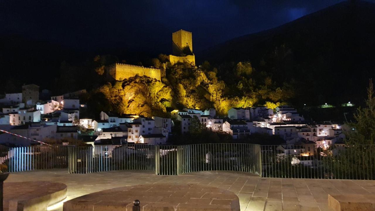 Alojamiento Rural Fuente De La Glorieta Cazorla Kültér fotó