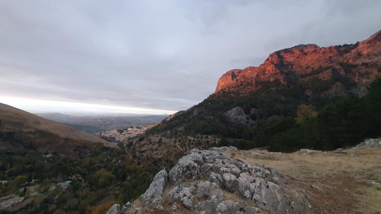 Alojamiento Rural Fuente De La Glorieta Cazorla Kültér fotó